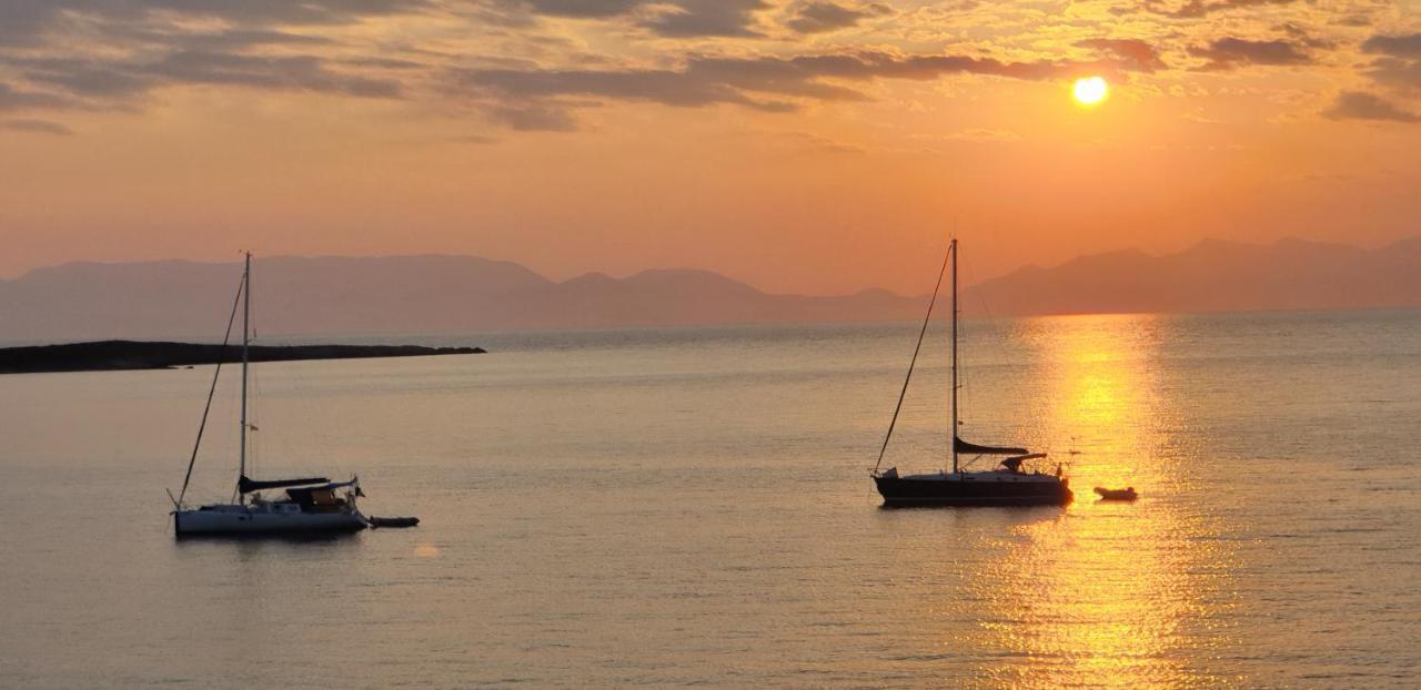 Sunset Holiday House Archangelos (Laconia) Exterior foto