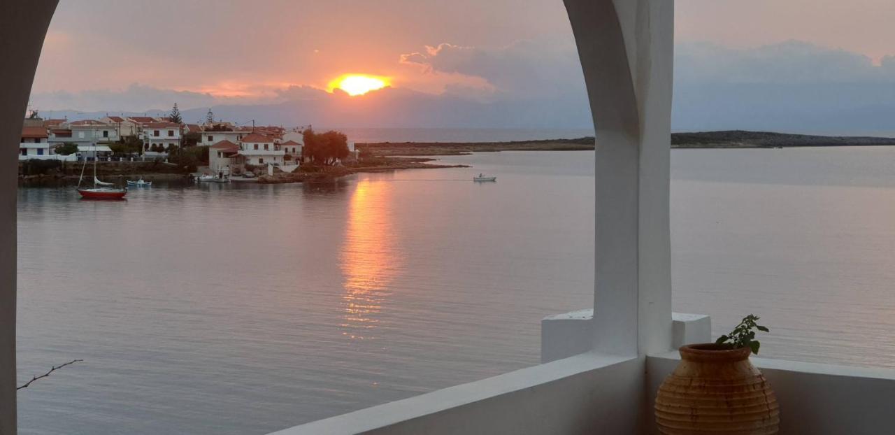Sunset Holiday House Archangelos (Laconia) Exterior foto