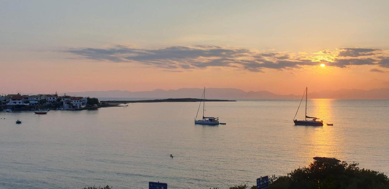 Sunset Holiday House Archangelos (Laconia) Exterior foto