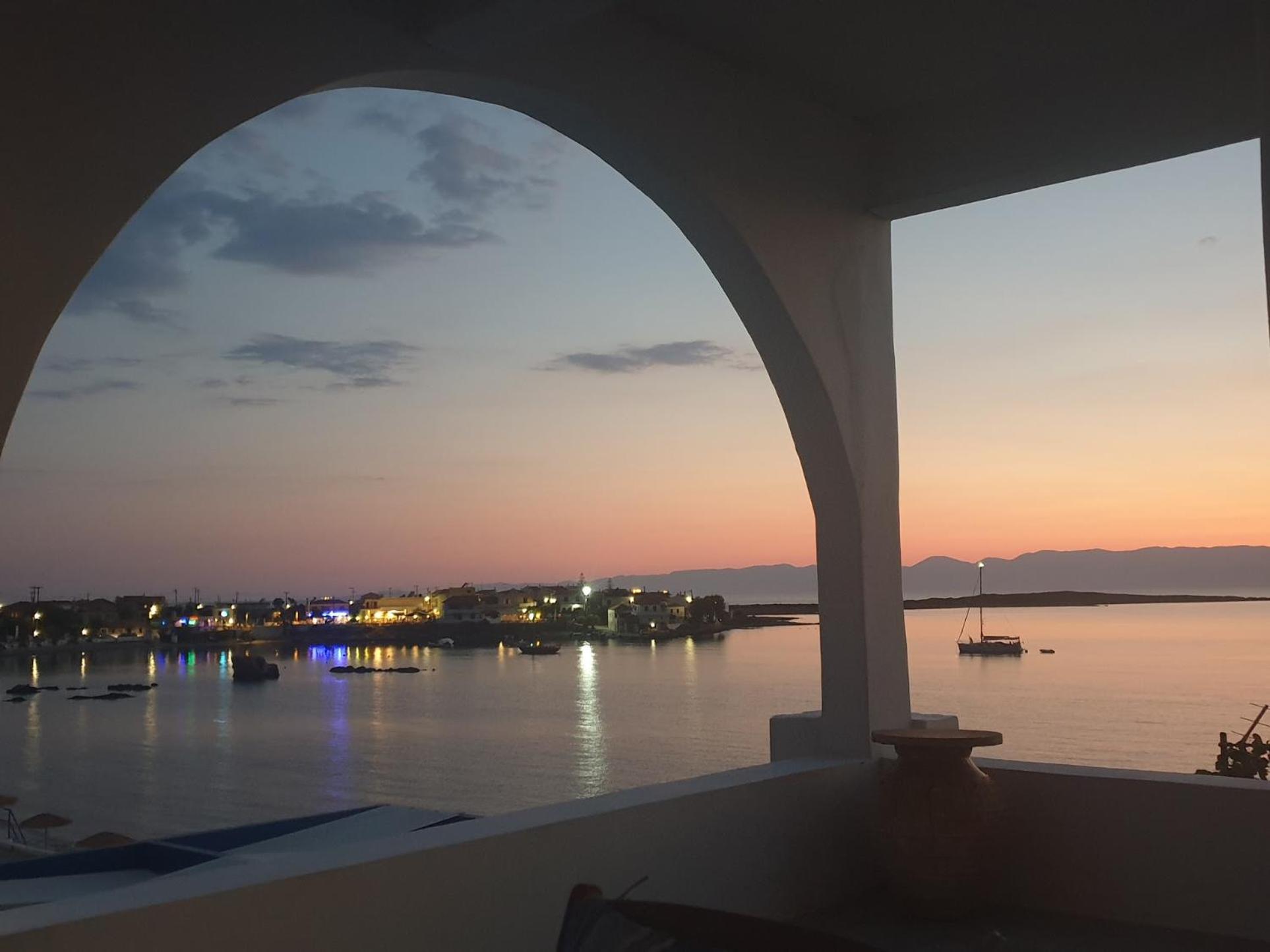 Sunset Holiday House Archangelos (Laconia) Exterior foto